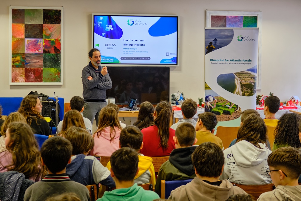 Um dia com um biólogo marinho – A-AAGORA nas escolas